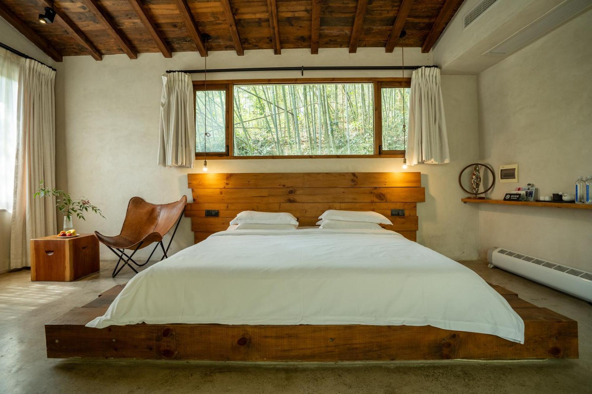 July Bamboo Hostel Deqing Екстер'єр фото