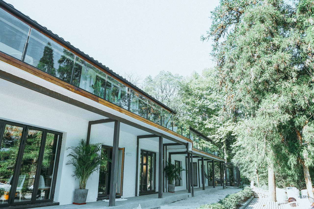July Bamboo Hostel Deqing Екстер'єр фото